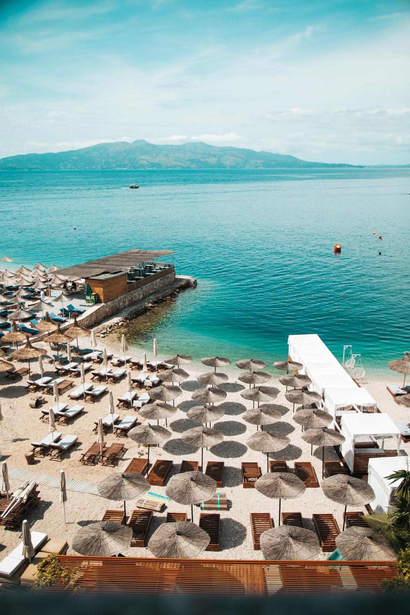 Vila E Bardhe Sarandë Buitenkant foto