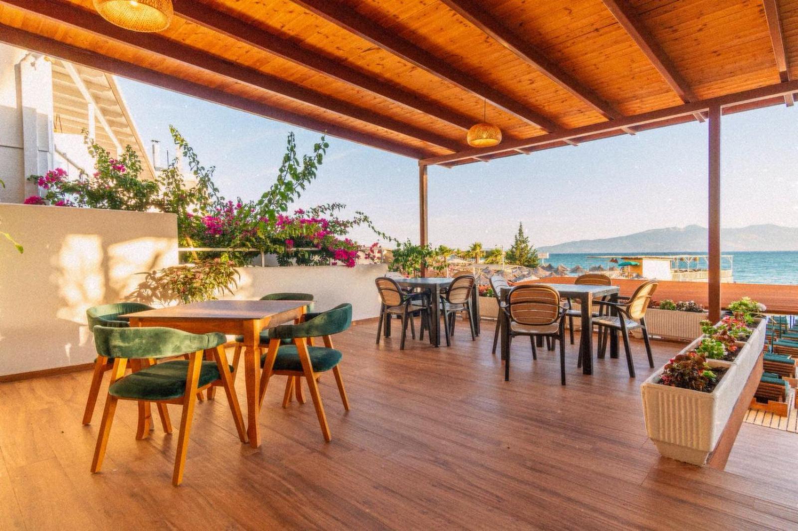 Vila E Bardhe Sarandë Buitenkant foto